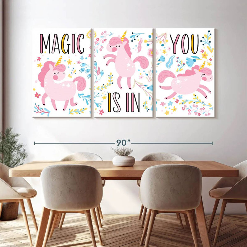 «Magic Is In You Unicorns», reproduction sur toile, H 45 po x l 92 po x P 1,25 po