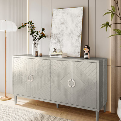Élégante armoire à 4 portes pour le rangement et finition contemporaine en pin et champagne