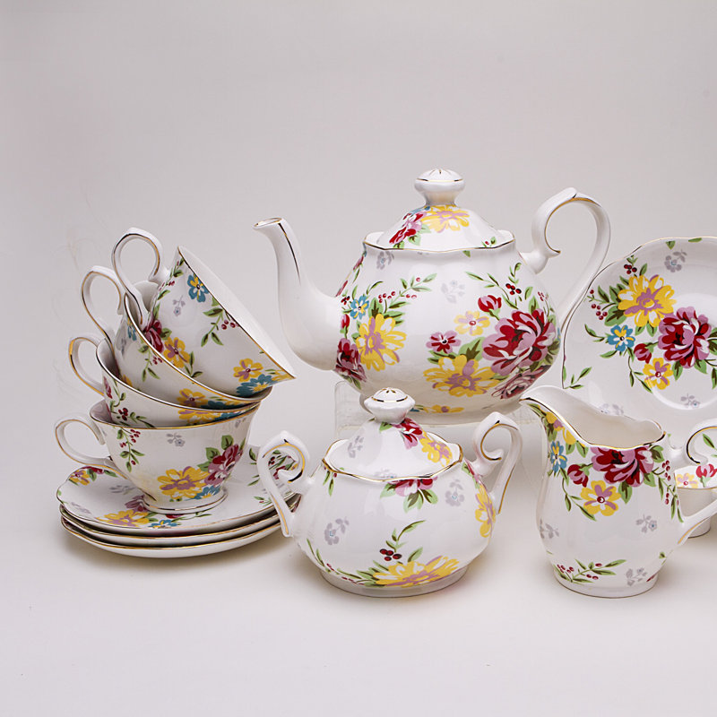 Service à thé en porcelaine 11 pièces Shabby Rose, Blanc