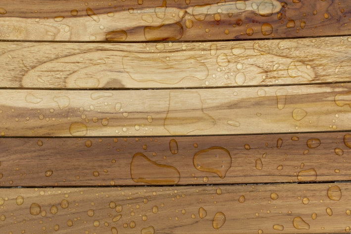 Ripley Compact Curvilinear Teak Shower Or Outdoor Bench In Finish, 18" H x 24" W x 12" D, Natural