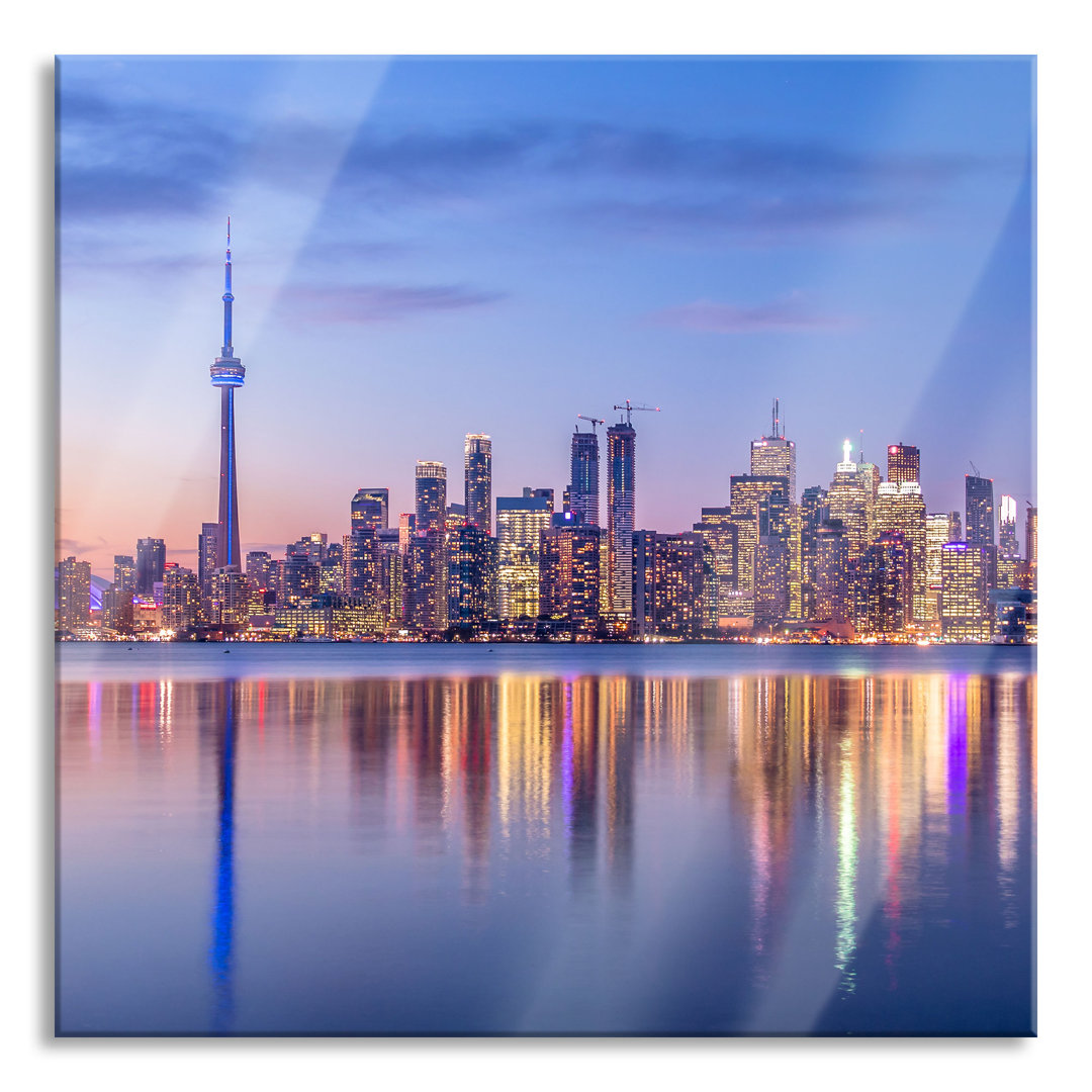 Glasbild Skyline Toronto in der Abenddämmerung