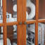 Vitrine à DEL avec portes en verre pour objets de collection-799535327
