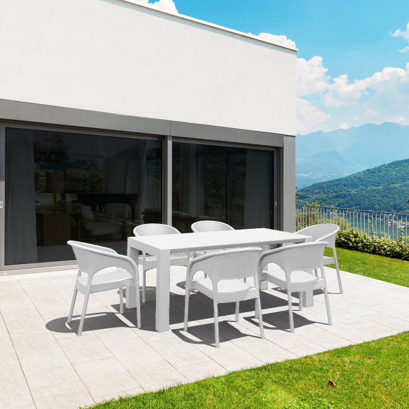 Table de salle à manger extensible en plastique Farrah, Rotin blanc, L 39 po x L 70 po x H 29,5 po