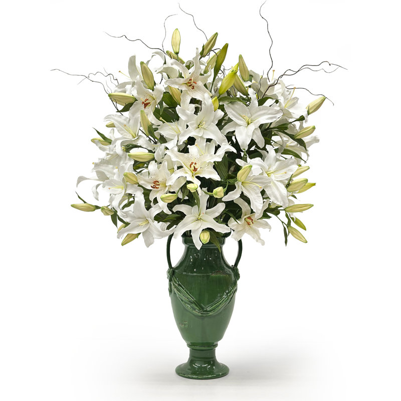 CASABLANCA LILY IN TROPHY VASE