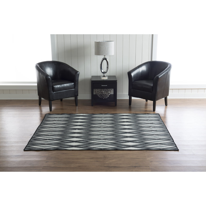 Tapis gris / noir à motif géométrique tissé à plat à la main Brooke