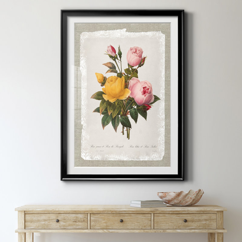 «Botanical Bouquet Roses», reproduction d'art graphique sur papier encadré, H 26,5 po x l 36,5 po x P 1,5 po, Noir
