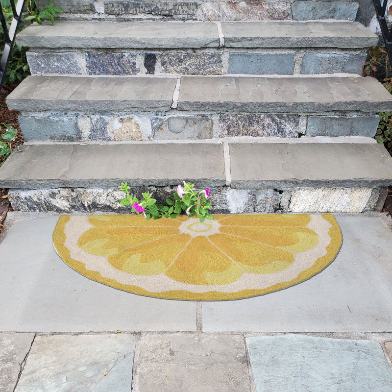 Ismay Traditional Kitchen Polyester Water Resistant Kitchen Mat, Half Circe 2'6" x 4'