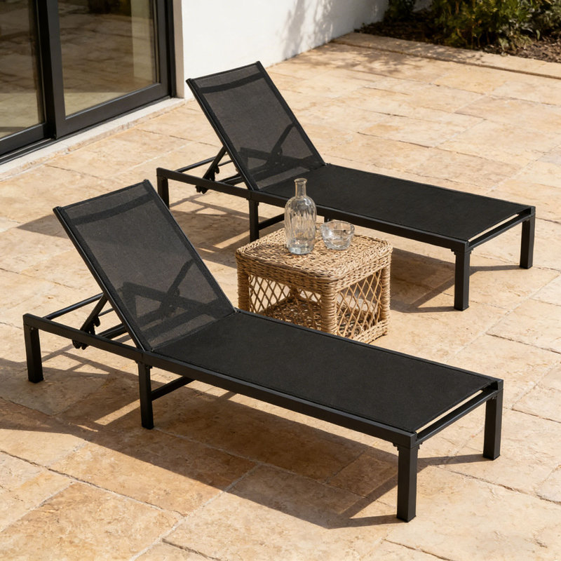 Chaise longue d'extérieur