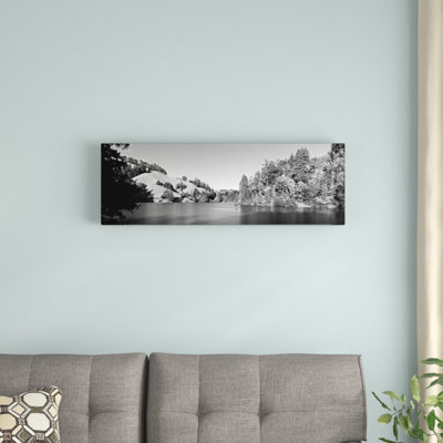«Trees at Lakeshore Lake Lagunitas Marin County California USA Black and White», reproduction de photo sur toile
