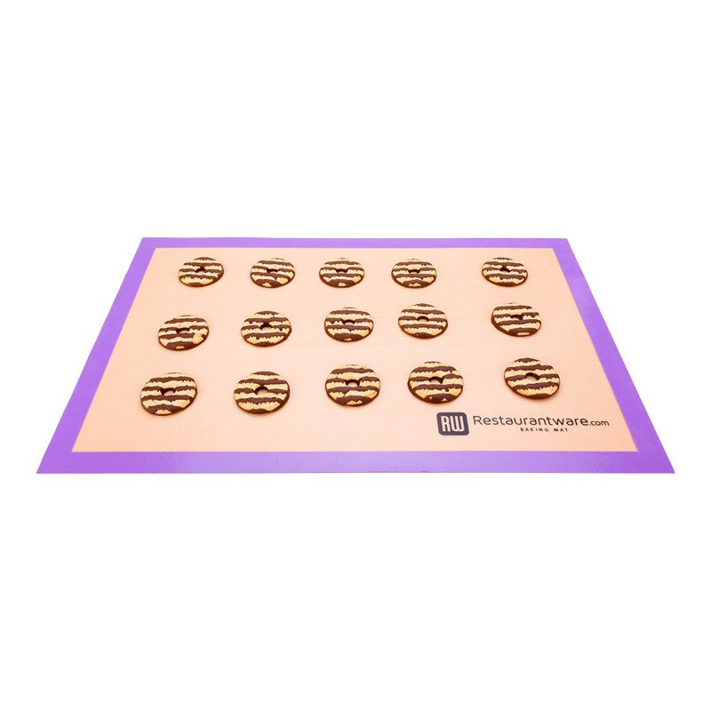 Restaurantware Non-Stick Silicone Baking Mat, Purple