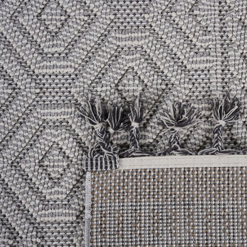 Traditional Indoor/Outdoor Area Rug, Rectangle 6'7" x 7'9"