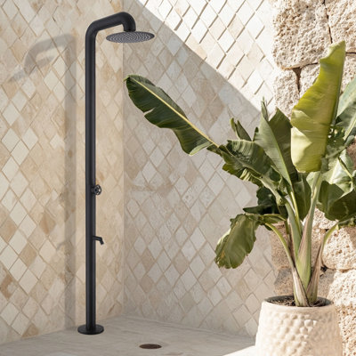 Douche extérieure autoportante en acier inoxydable 88 po H avec bec de lavage des pieds
