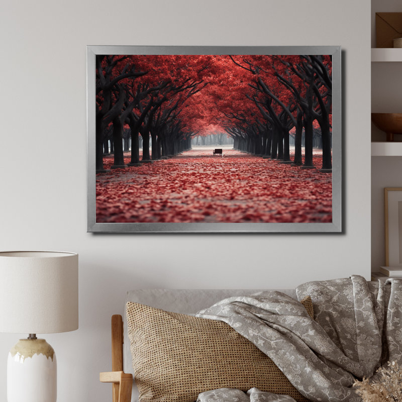 Red And Grey Tree Solitude III Framed On Canvas Print, H 16 po x l 32 po x P 1 po, Cadre simple argenté
