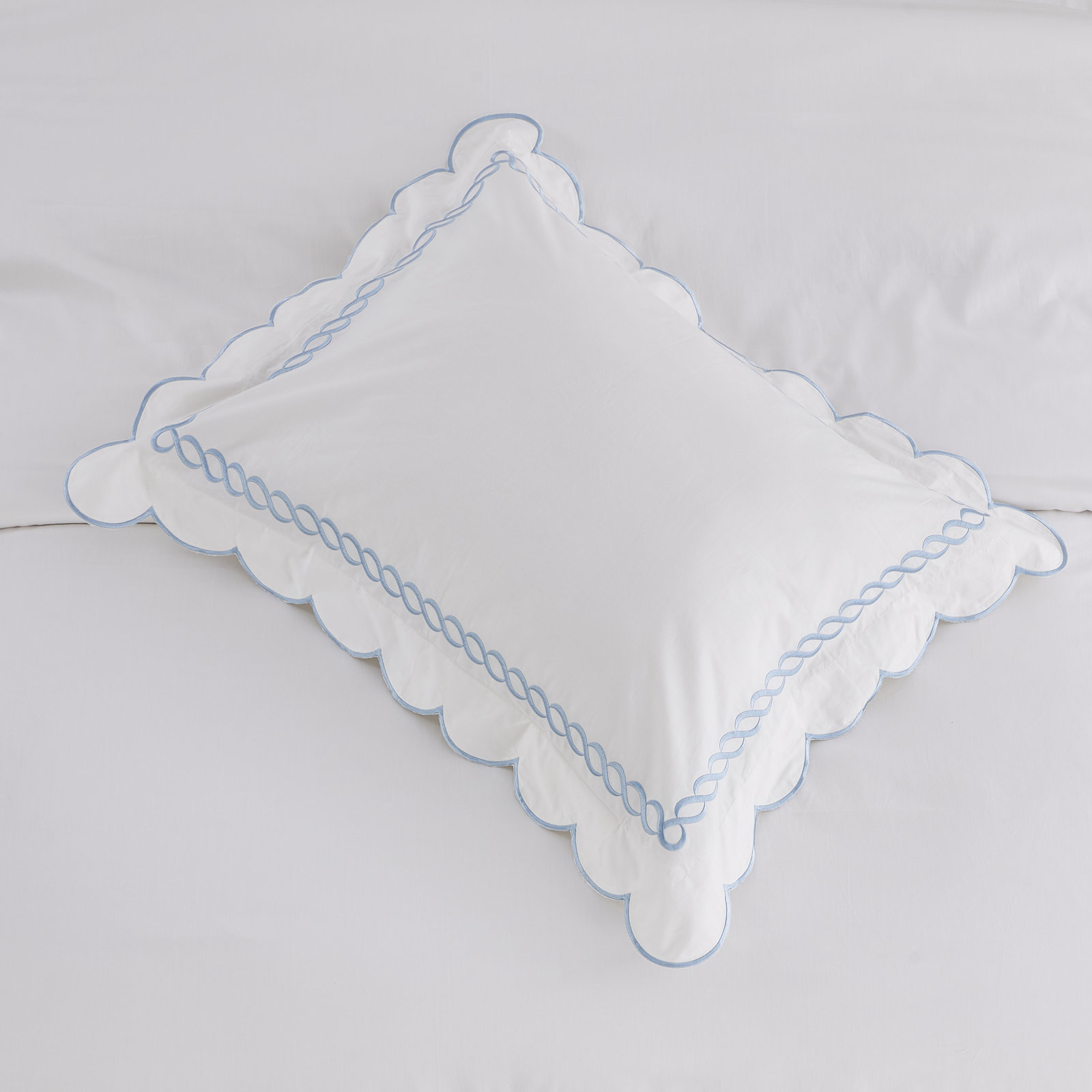Rei Cotton Duvet Cover Set, Queen Duvet Cover + 2 Standard Shams, Blue