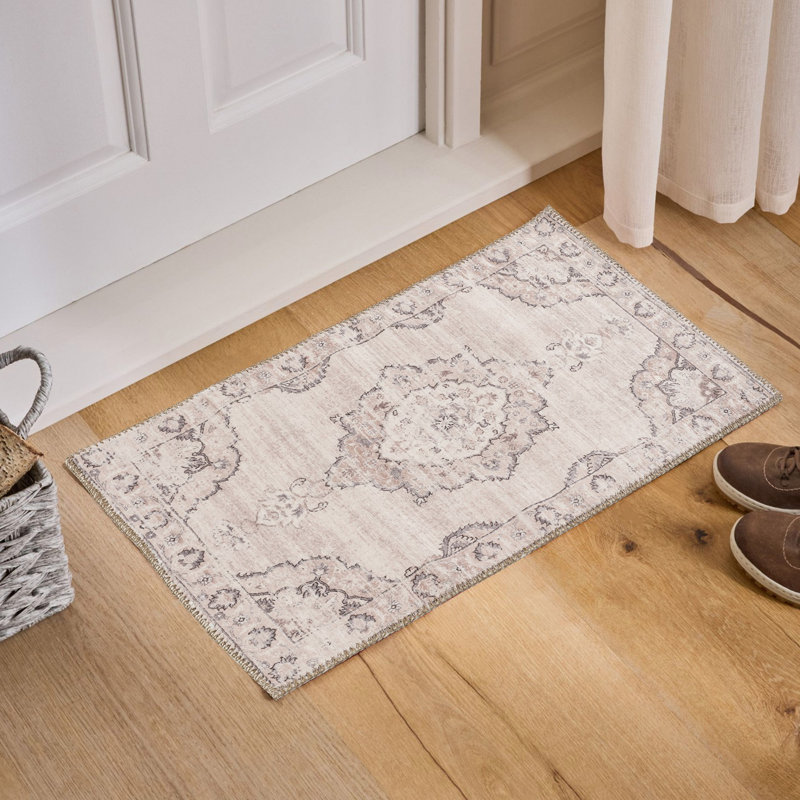 Majestic Area Rug, Rectangle 7'10" x 10'6"