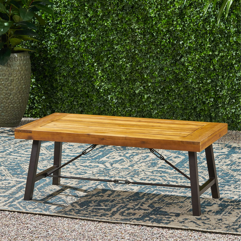 Table basse d'extérieur en bois d'acacia