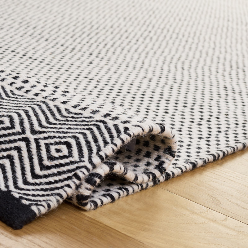 Kilim 855 Hand Woven 60% Cotton; 40% Wool Geometric Shapes Rug, Runner 2'3" x 9'