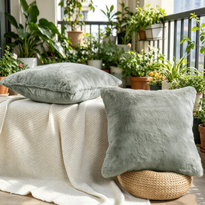 Heavy Faux Fur Throw Pillow Cover