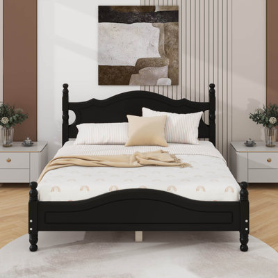 Grand lit plateforme en bois