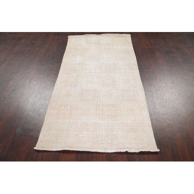 Tapis de couloir beige en Tapis décoratif laine de couleur beige noué à la main 5 pi 1 po x 6 pi 3 po
