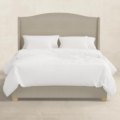Julia Platform Bed by Canora Grey