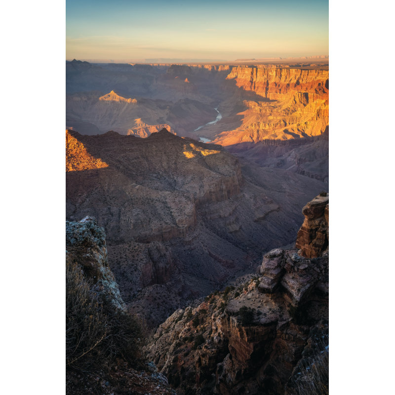Colorado River au coucher du soleil, H 12 po x l 8 po