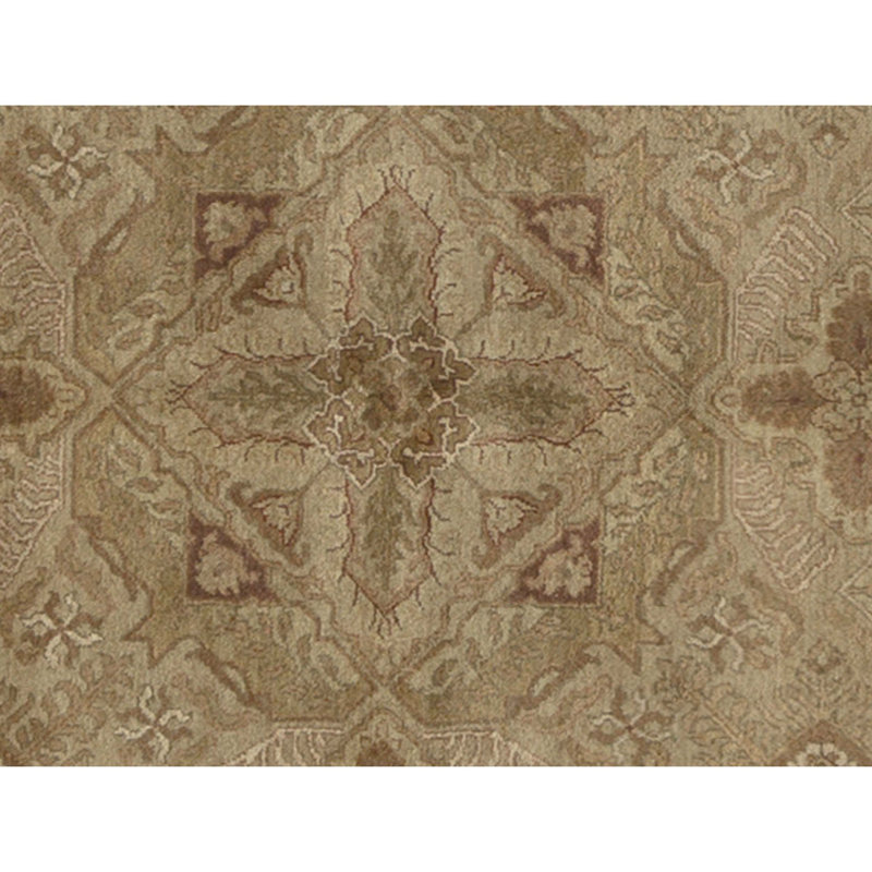 Hand Knotted Wool Oriental Area Rug in Gold
