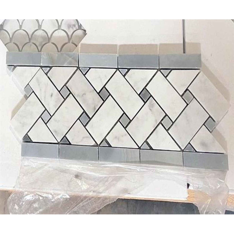Bordure de mur blanche en marbre tissé 4 3/4 po x 12 po Carrara, Bleu / gris poli