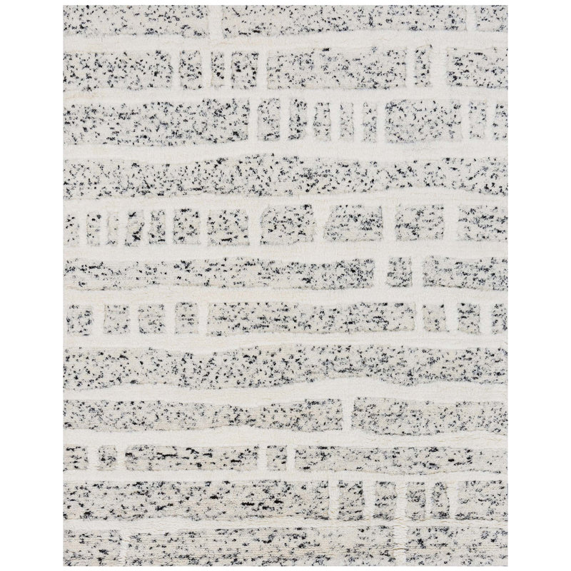 Wool Geomatric Area Rug in Black/White, Rectangle 5' x 8'