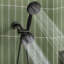 Ensemble de robinet de douche à trois fonctions, pomme de douche et douche à main avec 5 réglages de jet-113343549