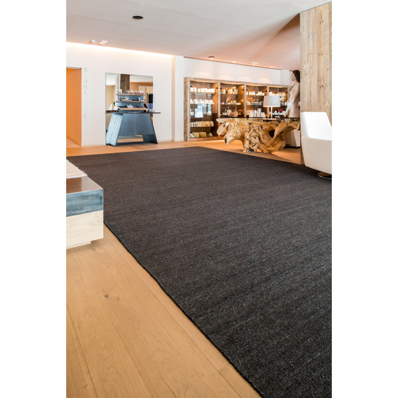 Hamza Wool Area Rug, Rectangular 170 x 240cm