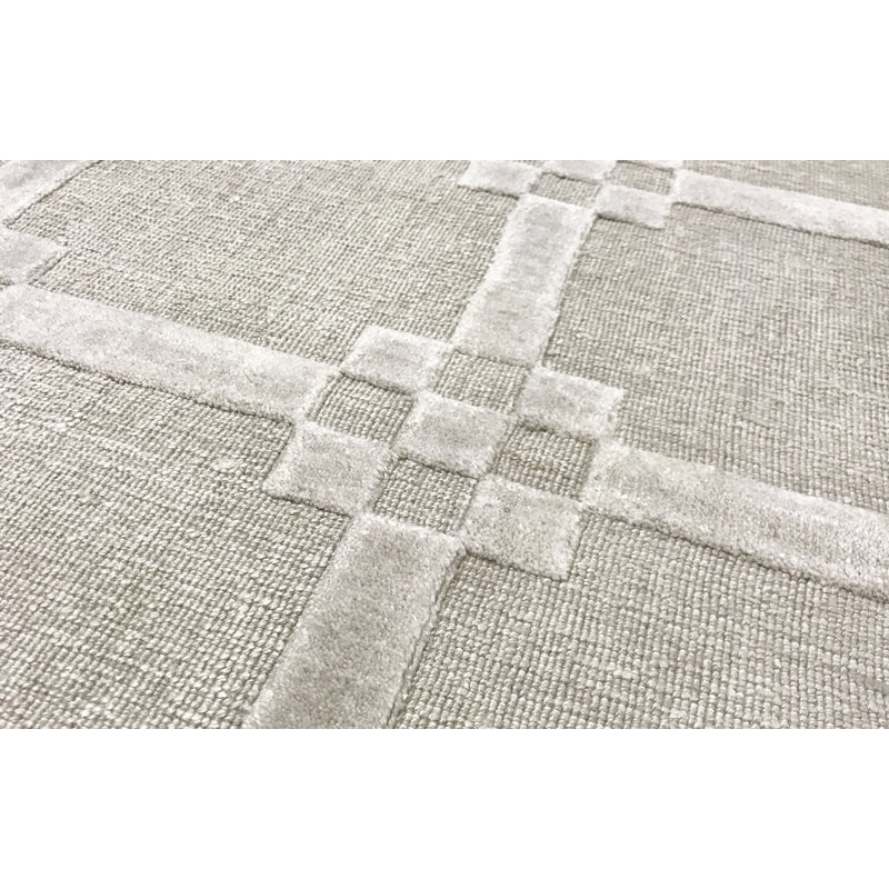 Wool Geometric Area Rug in Beige, Rectangle 4'2" x 6'2"
