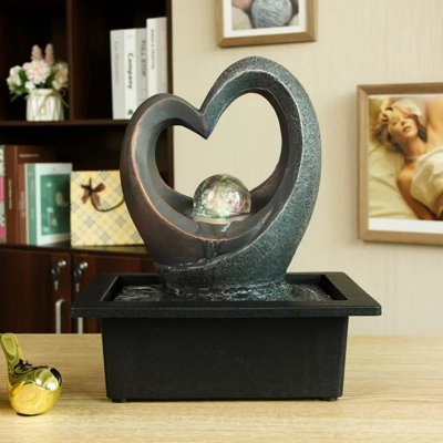 [Fontaine en forme de cœur à DEL] Fontaine d'eau de table avec lumières à DEL en forme de boule, décoration intérieure de fontaine en forme de cœur