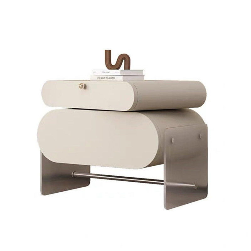 Table de chevet ovale en acrylique 19 po H 19,29 po x l 20,87 po