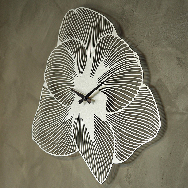 Horloge murale Azalea - Kristlynn, Moyen, Argent