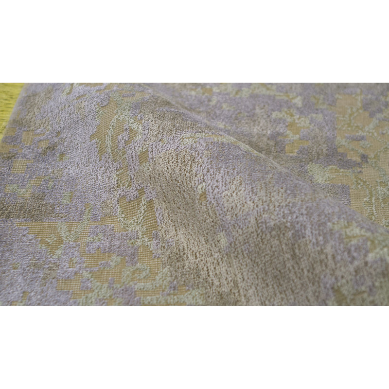 Kendale Abstract Area Rug in Gray/Beige