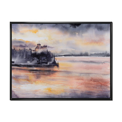 Château médiéval pendant le coucher du soleil au bord du lac Czorsztyn - reproduction sur toile