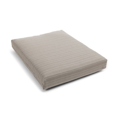 Sur mesure. Coussin de siège moderne. Coins à onglet, avec fermeture à glissière et rembourrage en polyester rembourré.
