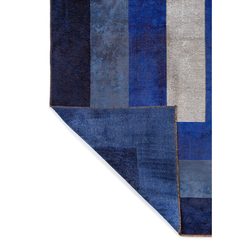 Raliat Rectangle Geometric Cotton and Viscose Indoor / Outdoor Area Rug, Rectangle 5'3" x 7'6"