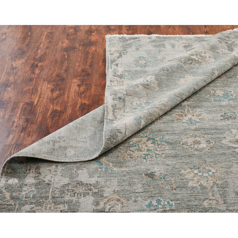Aketzalli Hand Knotted Oriental Area Rug in Green, Rectangle 9' x 12'