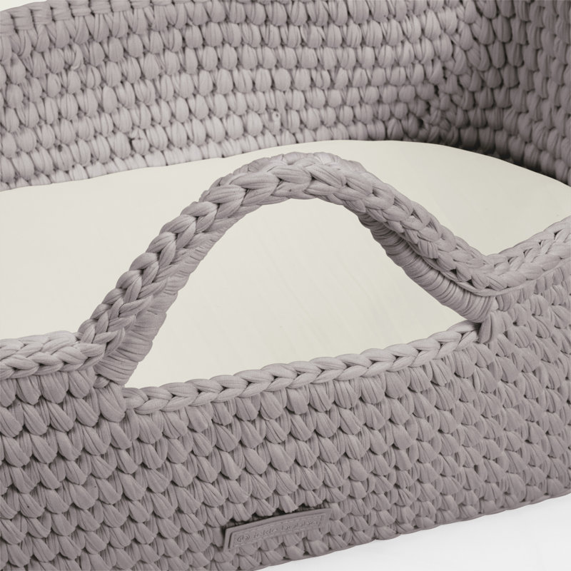 Nova Moses Basket & Pine Stand, Tawny