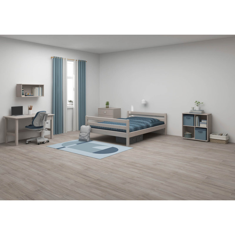Classic Standard Bed Frame, 150 x 210 cm