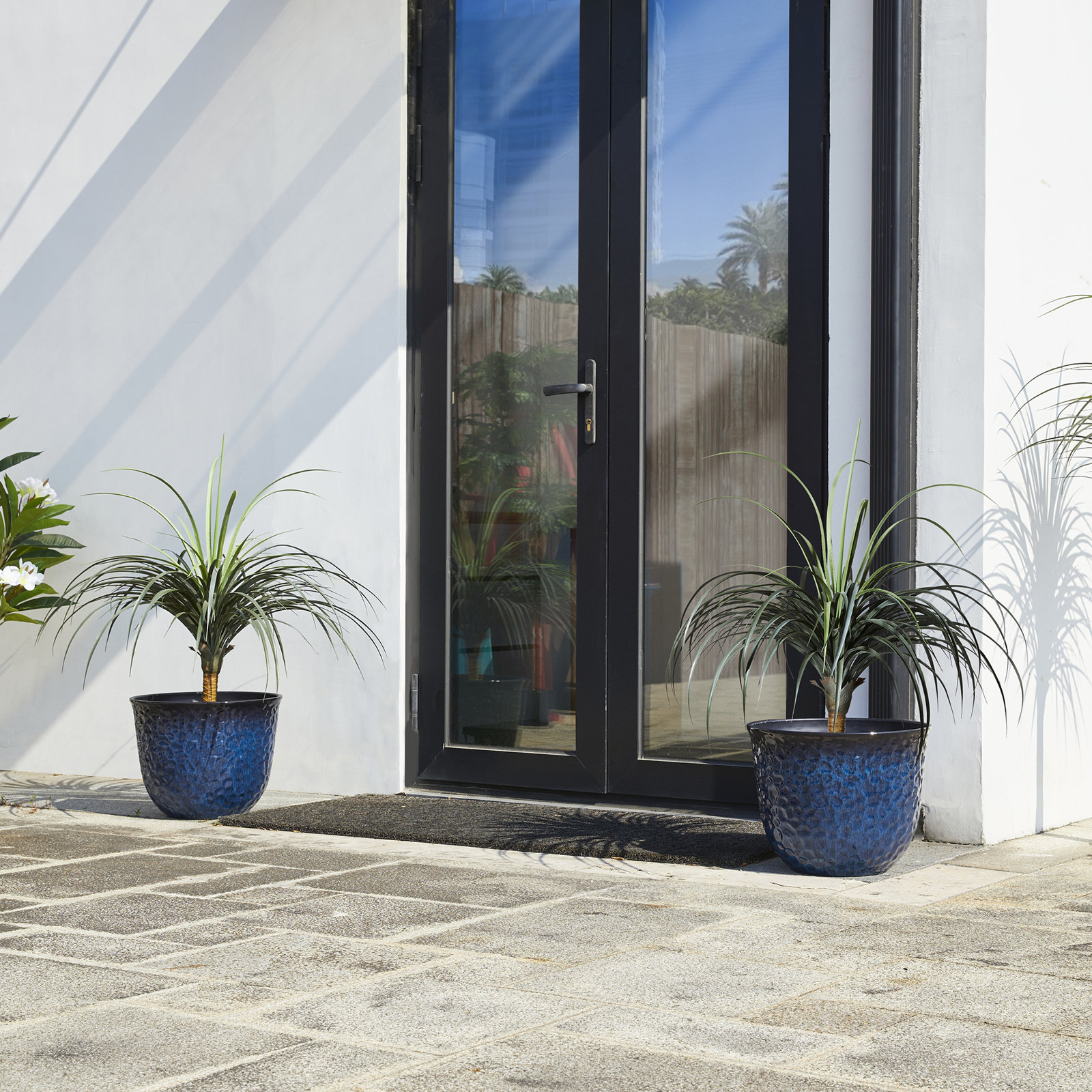 15" Pot Planter, Blue