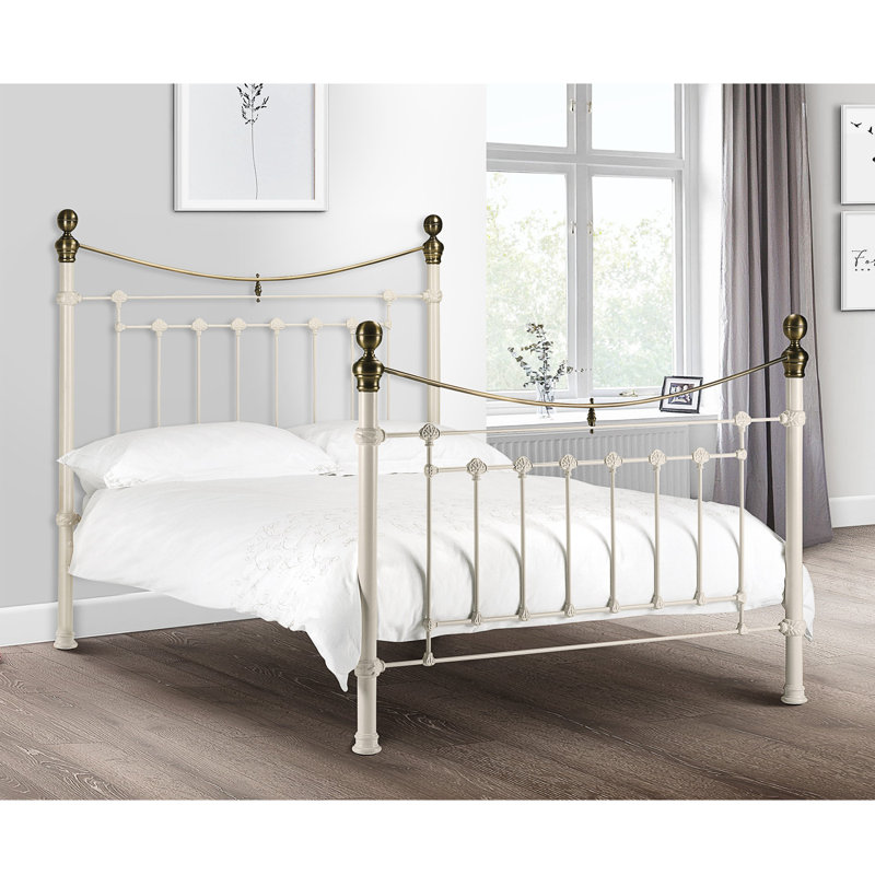Hudson Bed, Stone White, Double (4'6)
