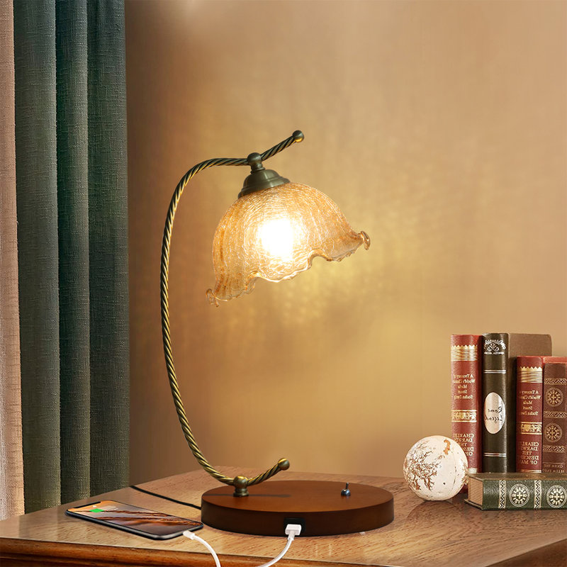 Lahsana Solid Wood USB Desk Lamp