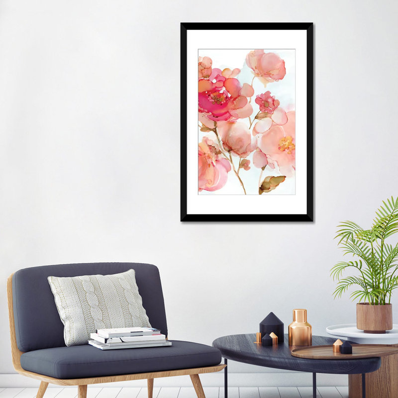 Vivid Pivoines par Carol Robinson - Estampe numérique sur toile tendue avec châssis, H 32 po x l 24 po x P 1 po, Blanc