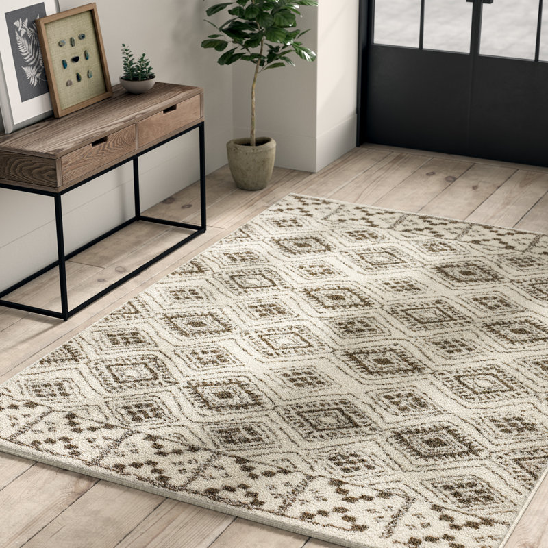 Alila Geometric Indoor Rug, Rectangle 6'7" x 9'6"