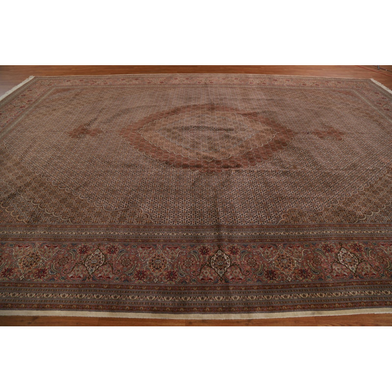 Tapis persan à teinture végétale Tabriz Palace taille 11 x 17