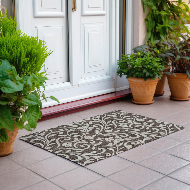 Malek Washable Floral Indoor / Outdoor Rug, Rectangle 1'8" x 2'6"