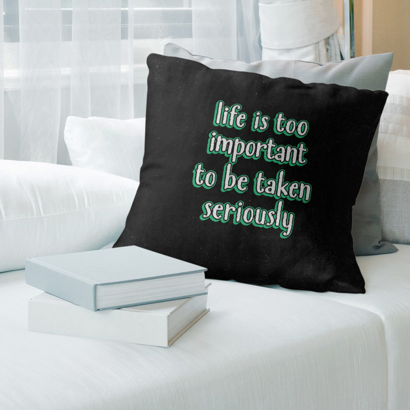 Coussin Life & Levity, 26 po x 26 po, Vert, Housse de coussin seulement - sans coussin